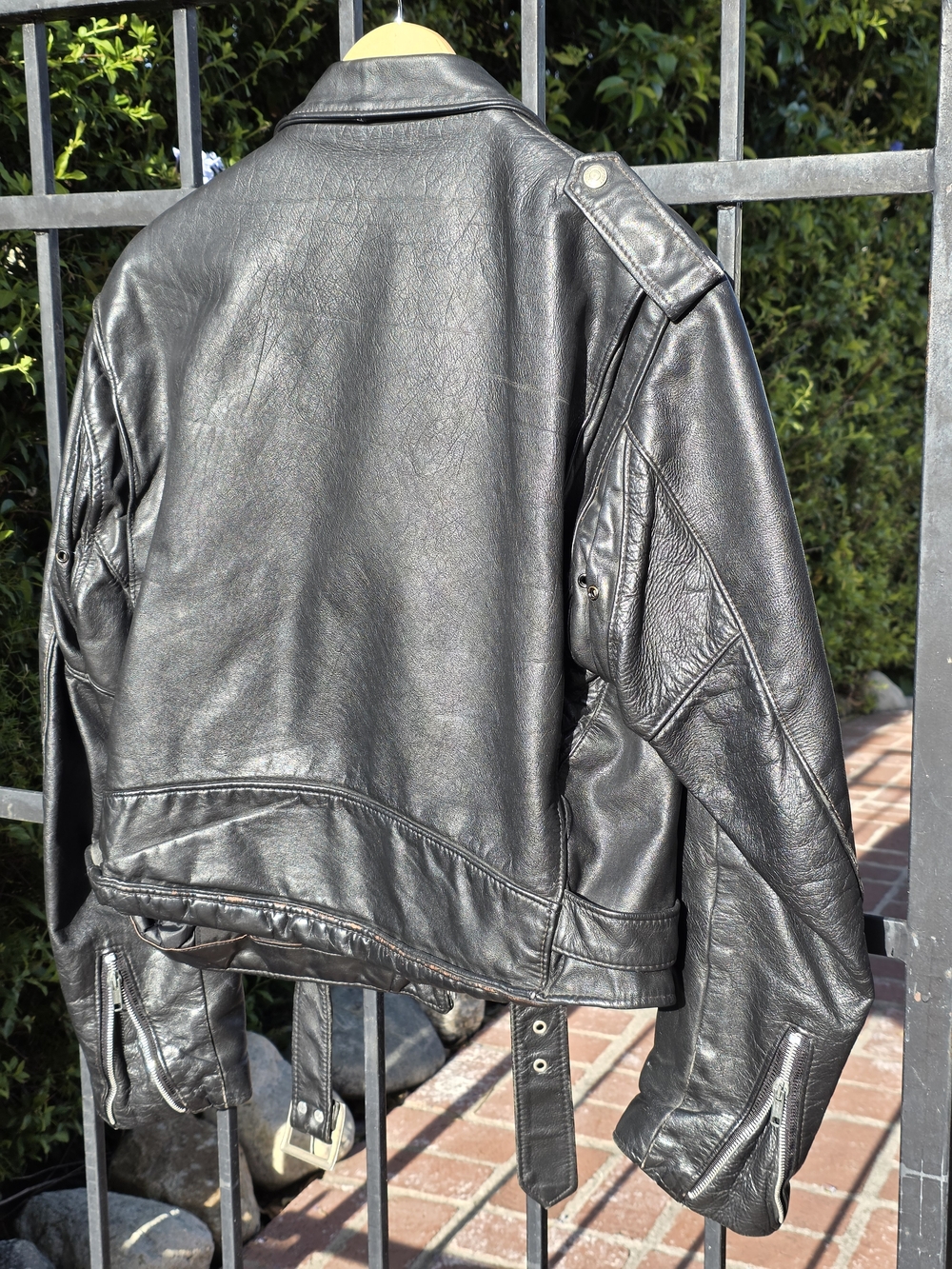 Vintage Schott Perfecto NYC 1980's? Black Leather Motorcycle Jacket - Picture 3 of 8